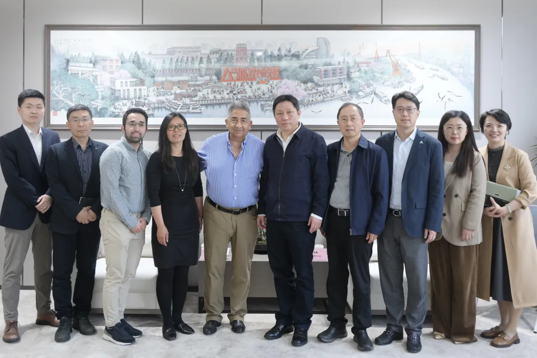 District Leaders Meet with Delegation Led by Rahim Amidi, Founder of Plug and Play Global and Chairman of Plug and Play China